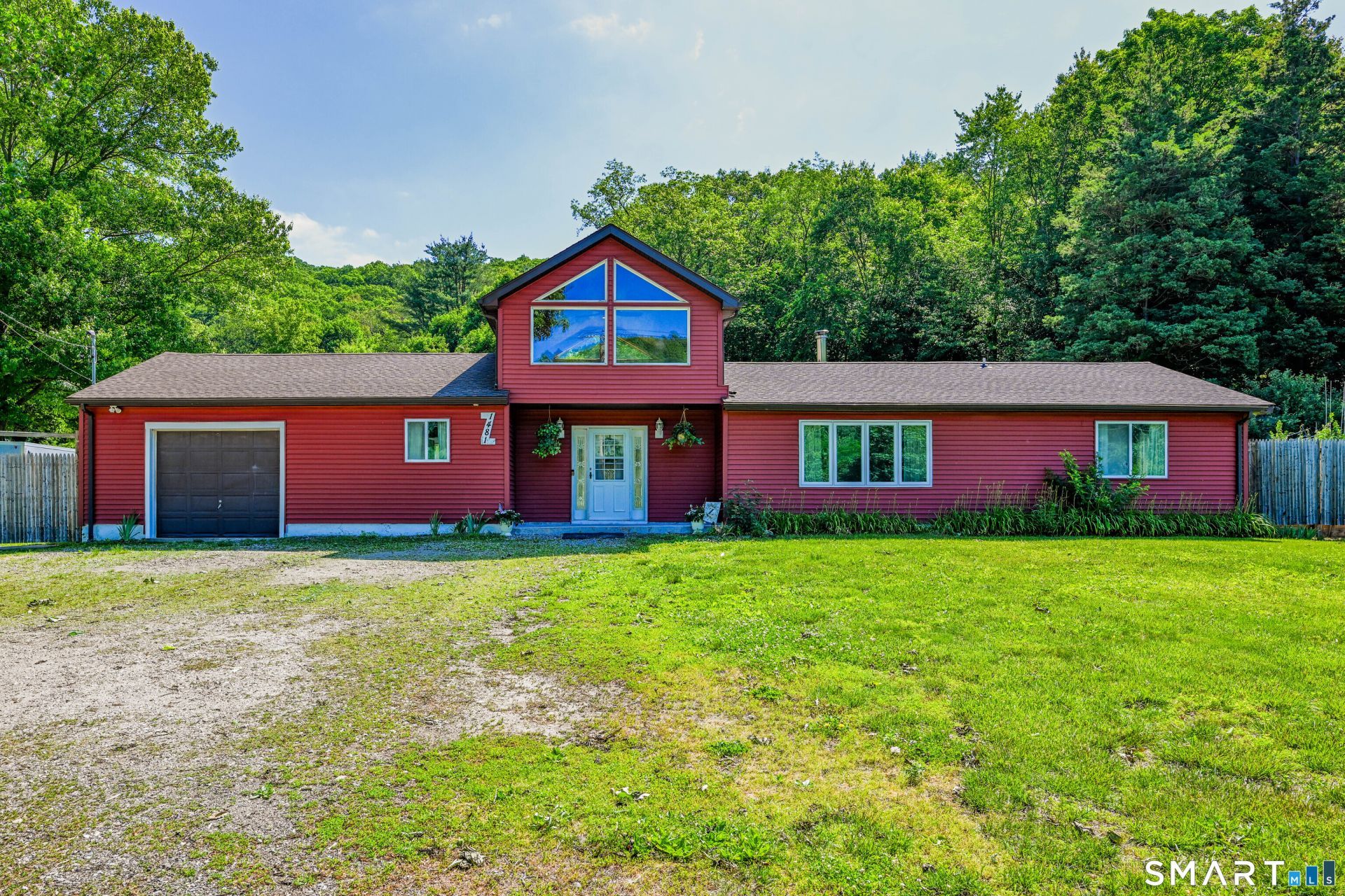 1481 Waterbury, Thomaston, CT 06787 Main Photo