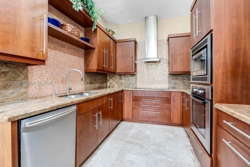 19301 Seneca Ave , Weston, FL 33332 Photo
