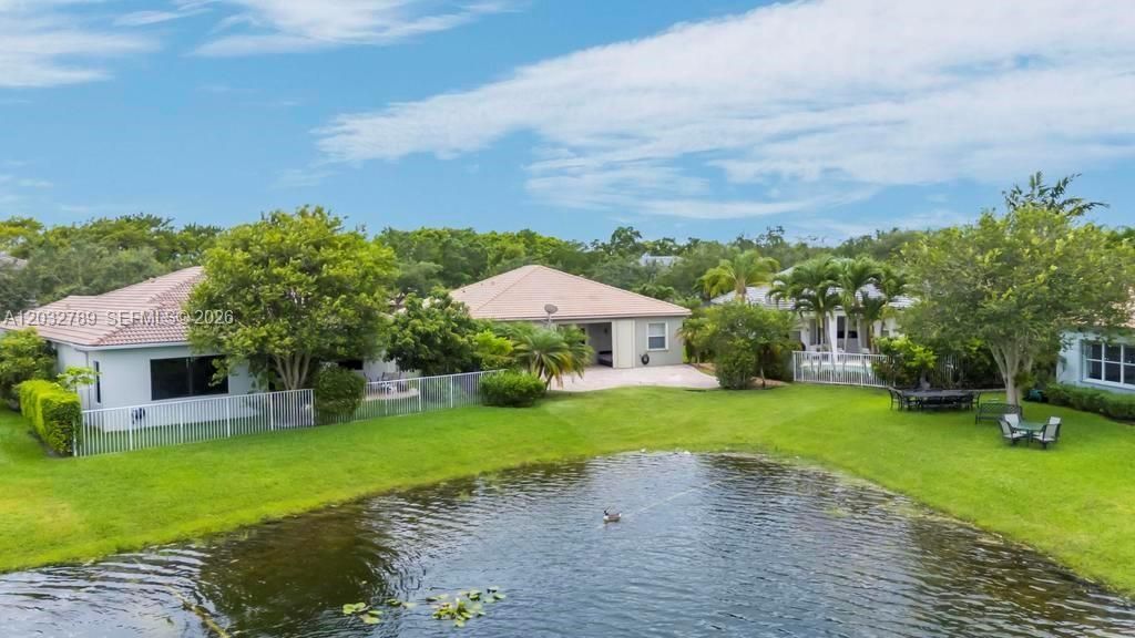 19301 Seneca Ave , Weston, FL 33332 Photo