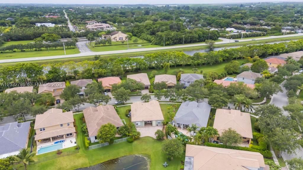 19301 Seneca Ave , Weston, FL 33332 Photo