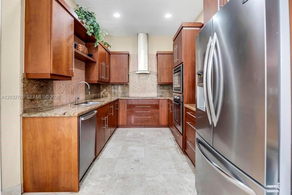 19301 Seneca Ave , Weston, FL 33332 Photo