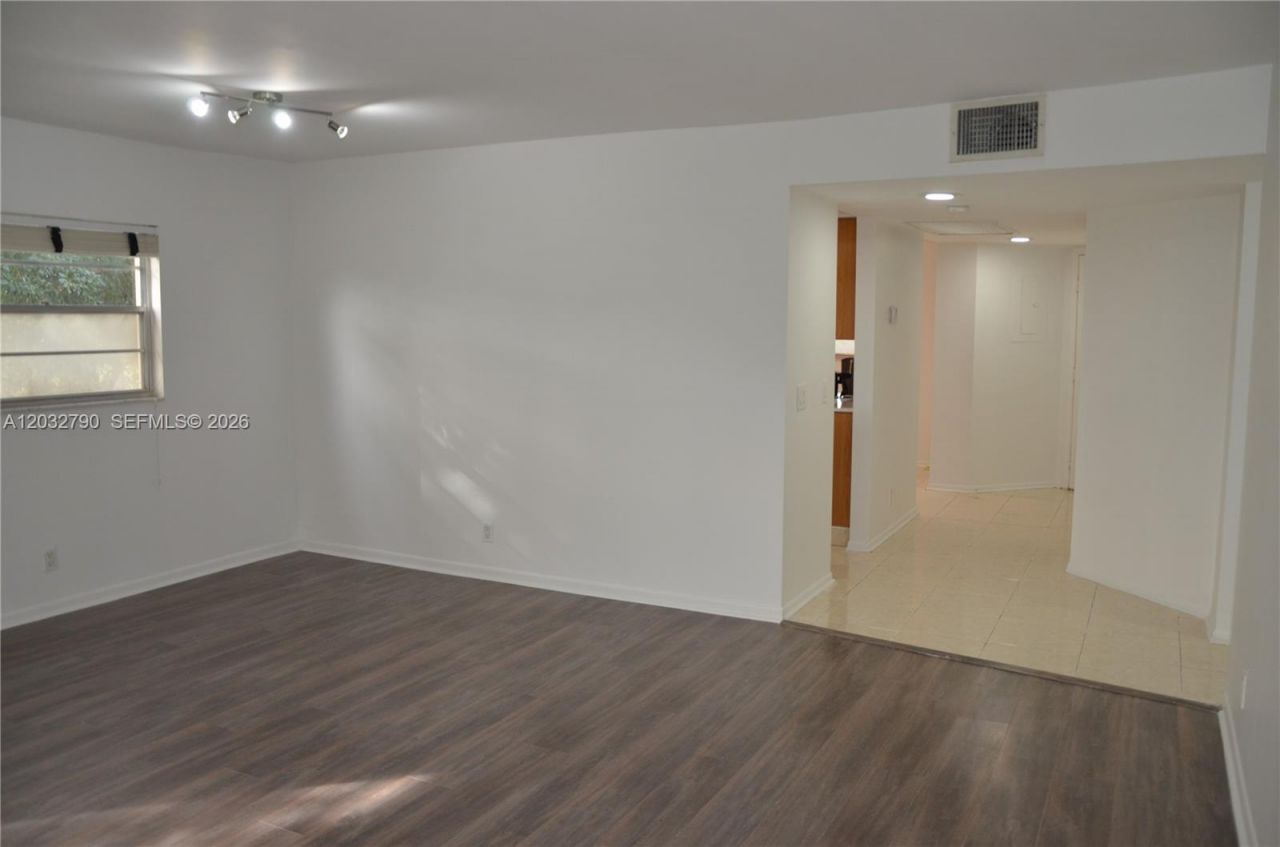 12600 SW 5th Ct , Unit 415L, Pembroke Pines, FL 33027 Photo