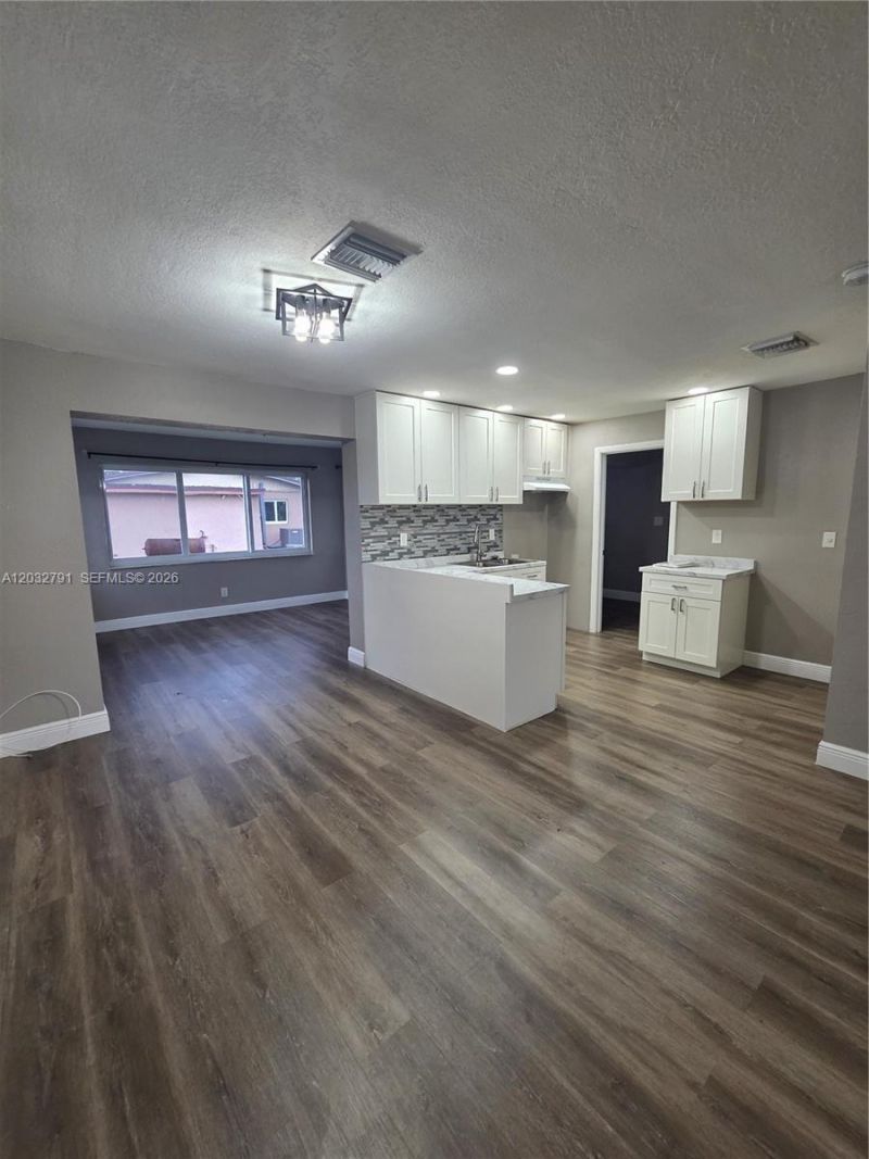 2350 NW 12th Ct , Pompano Beach, FL 33069 Photo