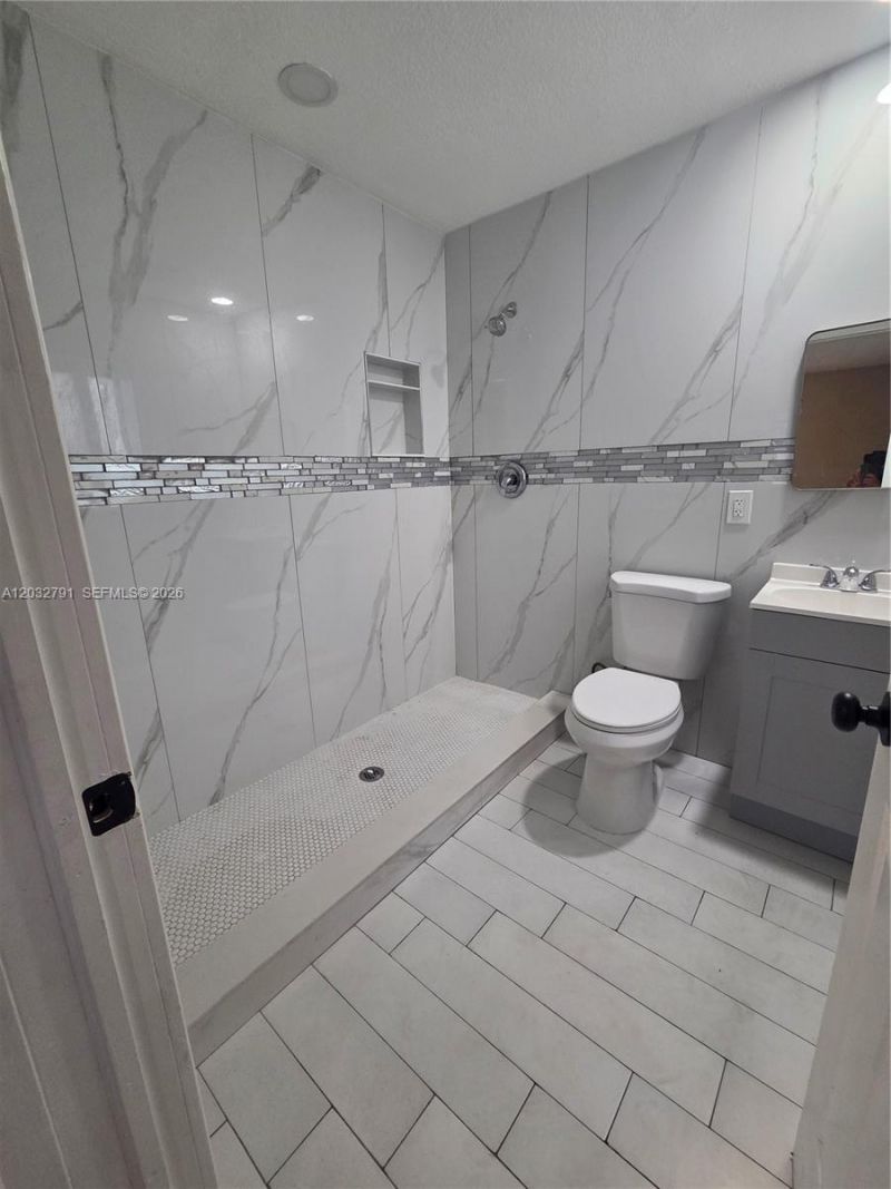 2350 NW 12th Ct , Pompano Beach, FL 33069 Photo