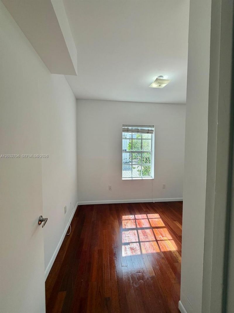 577 NE 62 Street, Unit 2, Miami, FL 33138 Photo