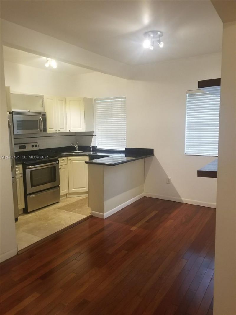 577 NE 62 Street, Unit 2, Miami, FL 33138 Photo