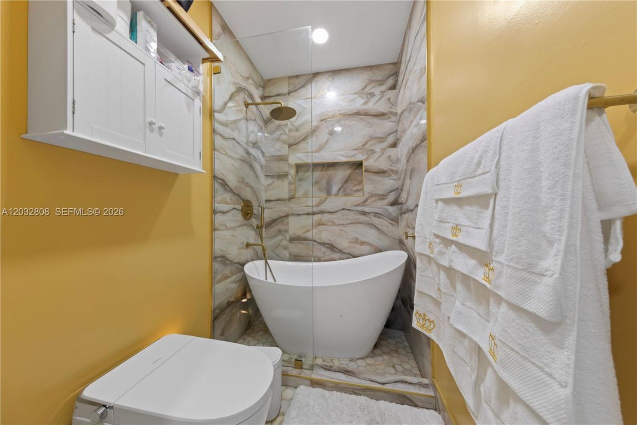 3245 NE 11 Dr , Homestead, FL 33033 Photo