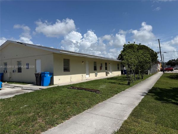 4801 SW 18th St, Unit 2, West Park, FL 33023