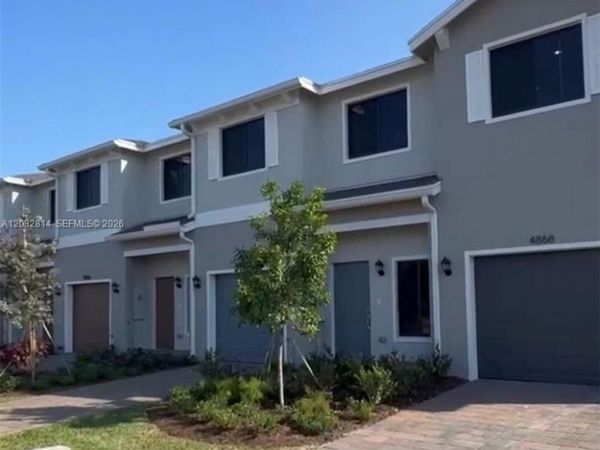 4860 Dillion St , Unit 4860, Lake Worth, FL 33463