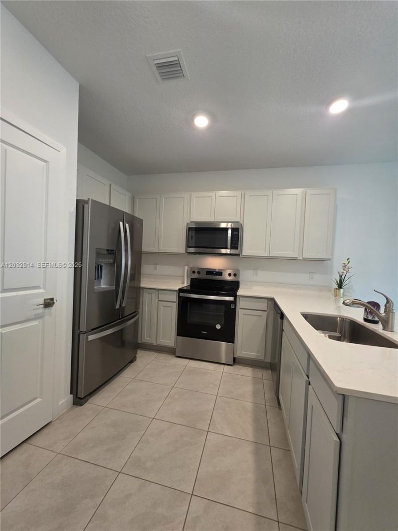 4860 Dillion St, Unit 4860, Lake Worth, FL 33463 Photo