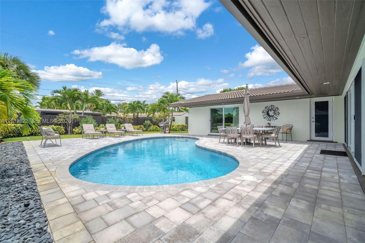 2104 NE 63rd St , Fort Lauderdale, FL 33308 Photo