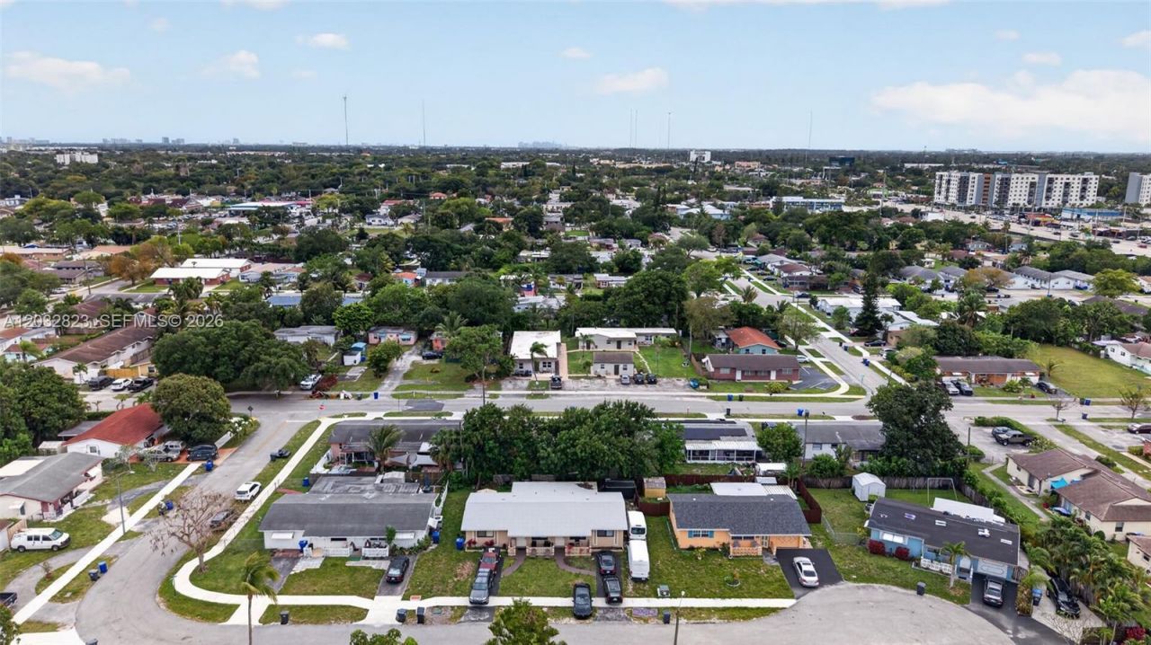 5816 Cleveland St , Unit 2, Hollywood, FL 33021 Photo