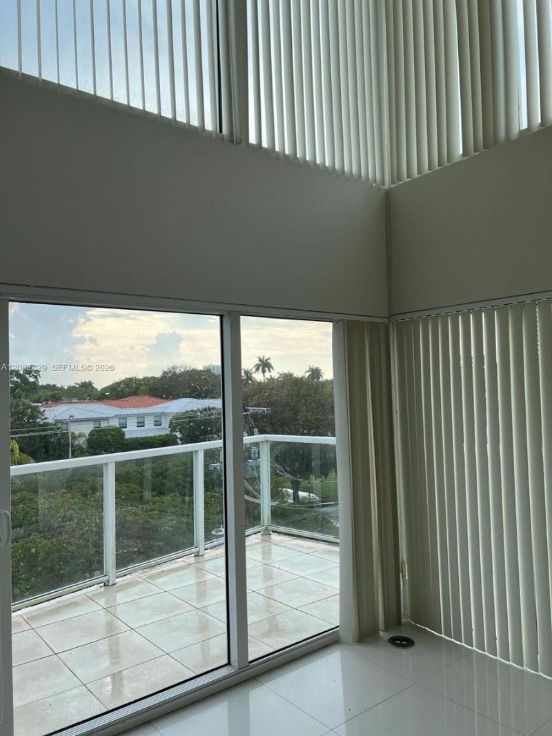 1650 Brickell Ave , Unit 206, Miami, FL 33129 Photo