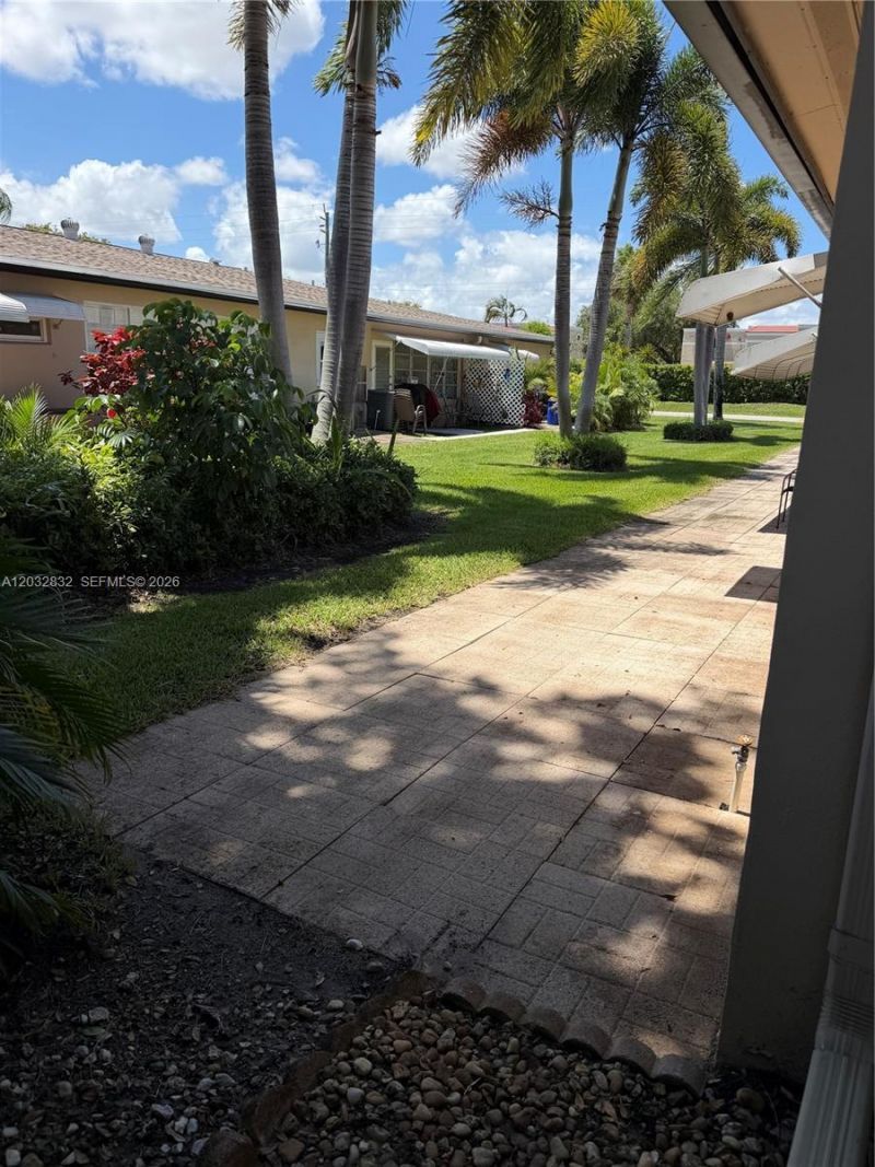 1042 North Dr , Unit A, Delray Beach, FL 33445 Photo