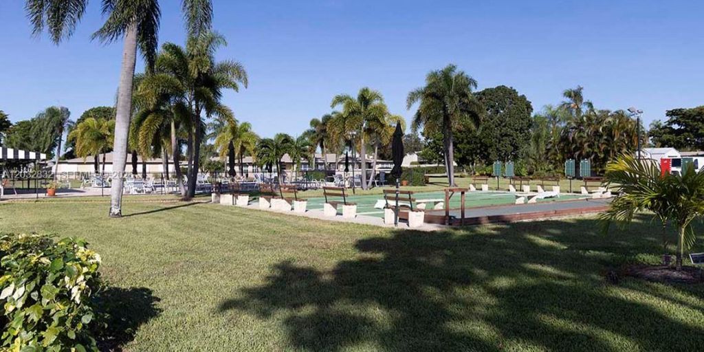 1042 North Dr , Unit A, Delray Beach, FL 33445 Photo