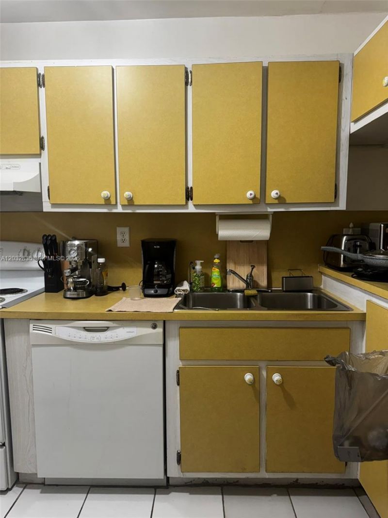 7610 Stirling Rd, Unit 104C, Davie, FL 33024 Photo