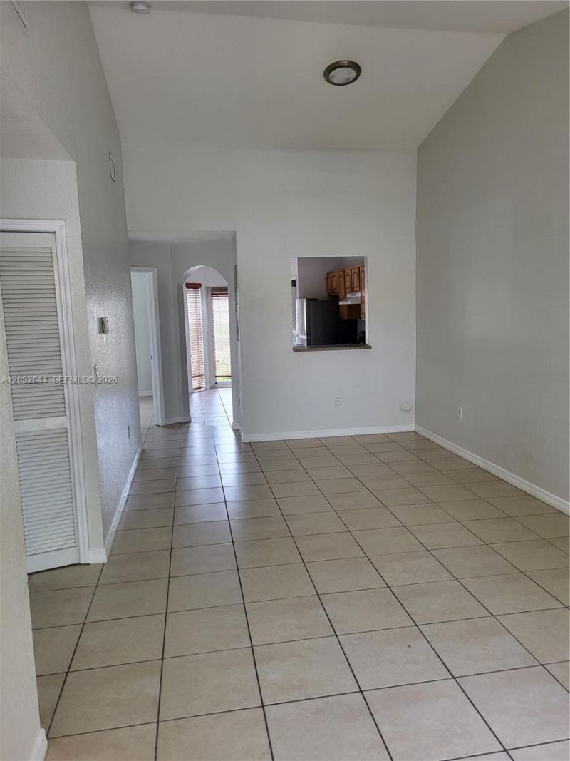 31 NE 13th Ave , Unit 5, Homestead, FL 33033 Photo