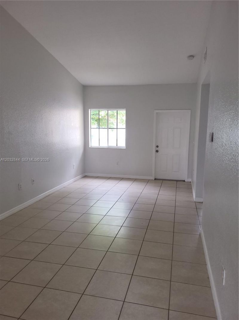 31 NE 13th Ave , Unit 5, Homestead, FL 33033 Photo