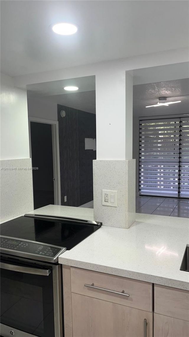 8600 SW 133rd Ave Rd, Unit 304, Miami, FL 33183 Photo