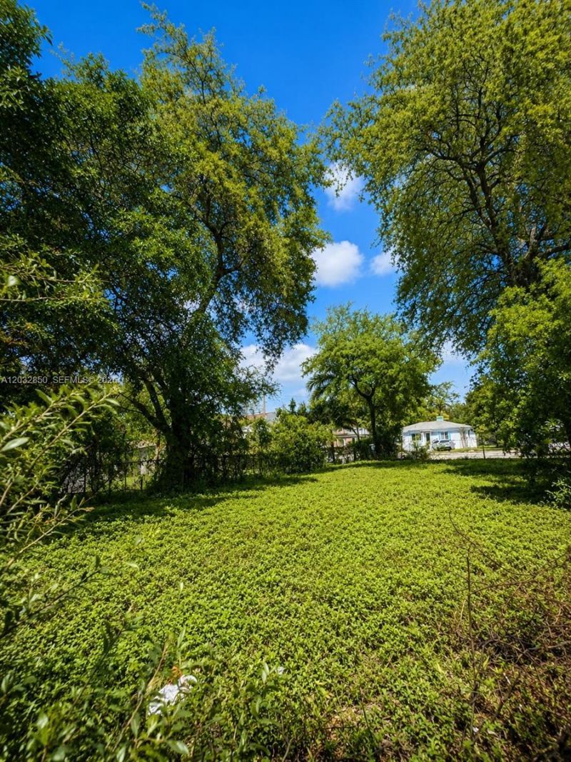 5650 N Miami Ave , Miami, FL 33127 Photo