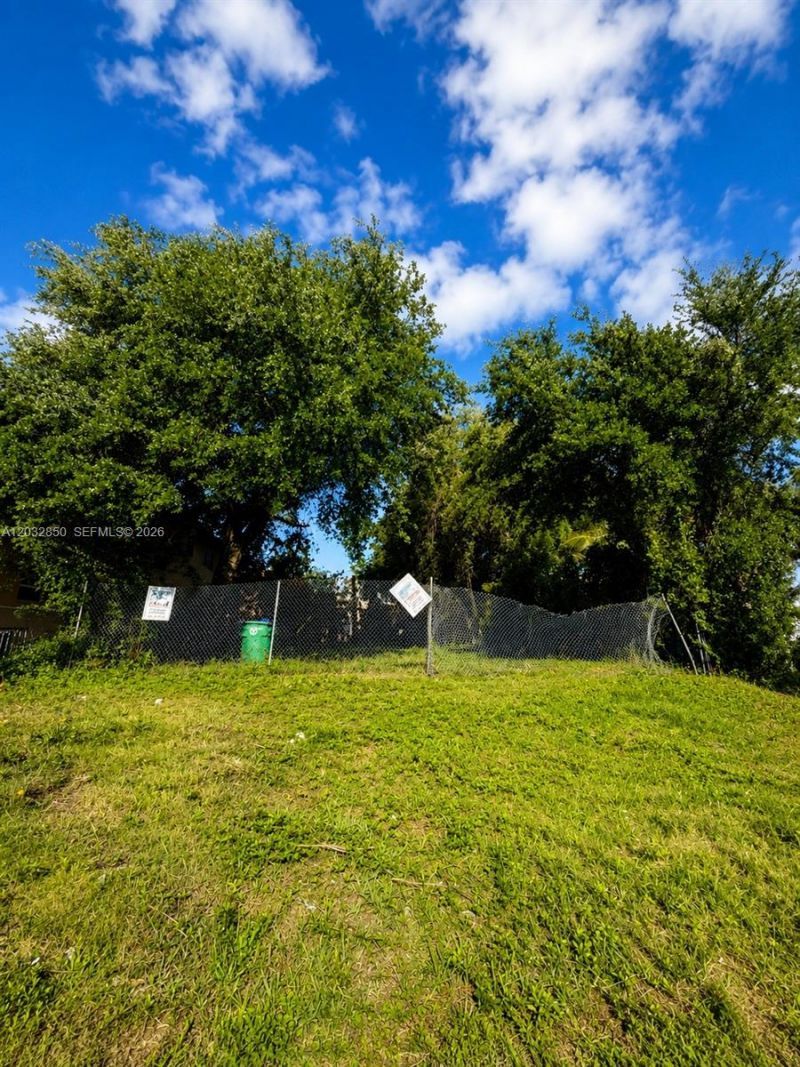 5650 N Miami Ave , Miami, FL 33127 Photo