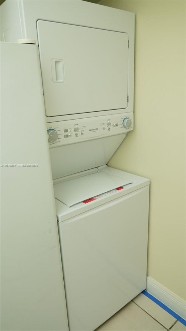 15326 SW 72nd St , Unit 11-14, Miami, FL 33193 Photo