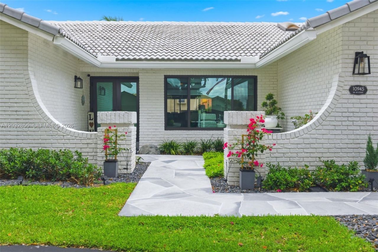 10945 SW 1st Ct, Coral Springs, FL 33071 Photo