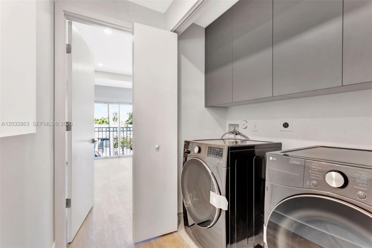 1537 NW 94th Way , Unit 5, Coral Springs, FL 33071 Photo