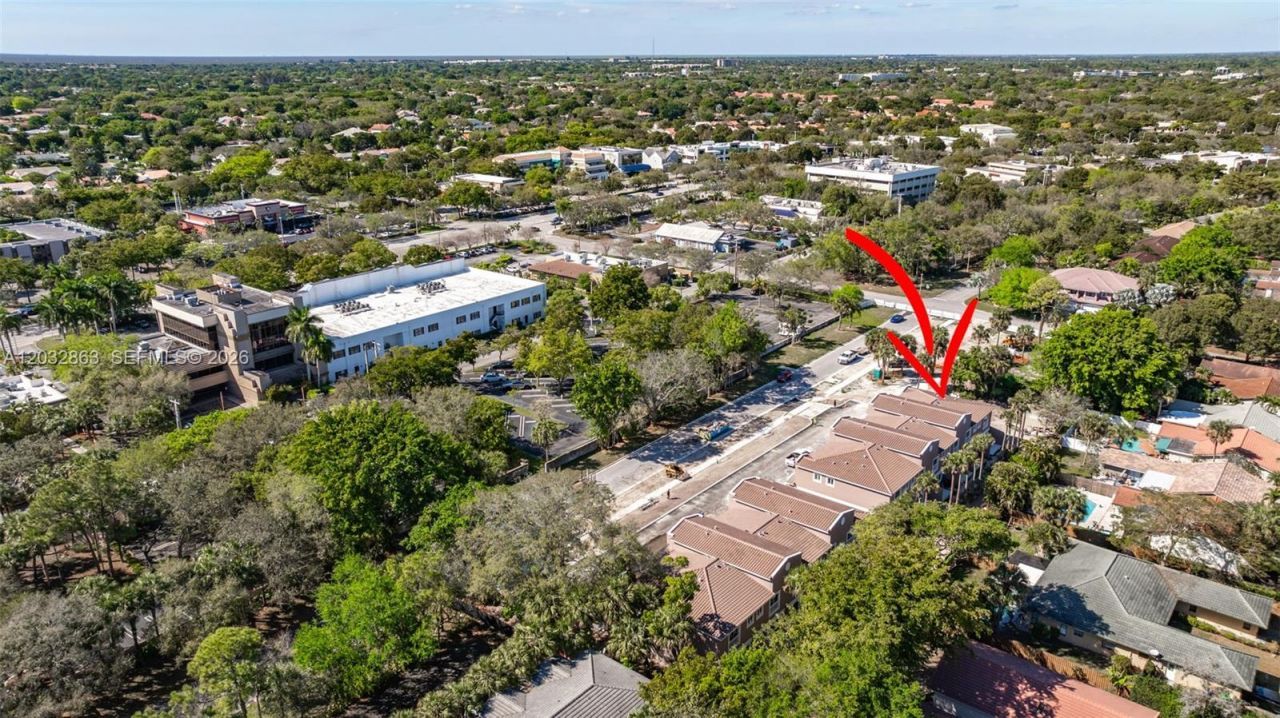 1537 NW 94th Way , Unit 5, Coral Springs, FL 33071 Photo
