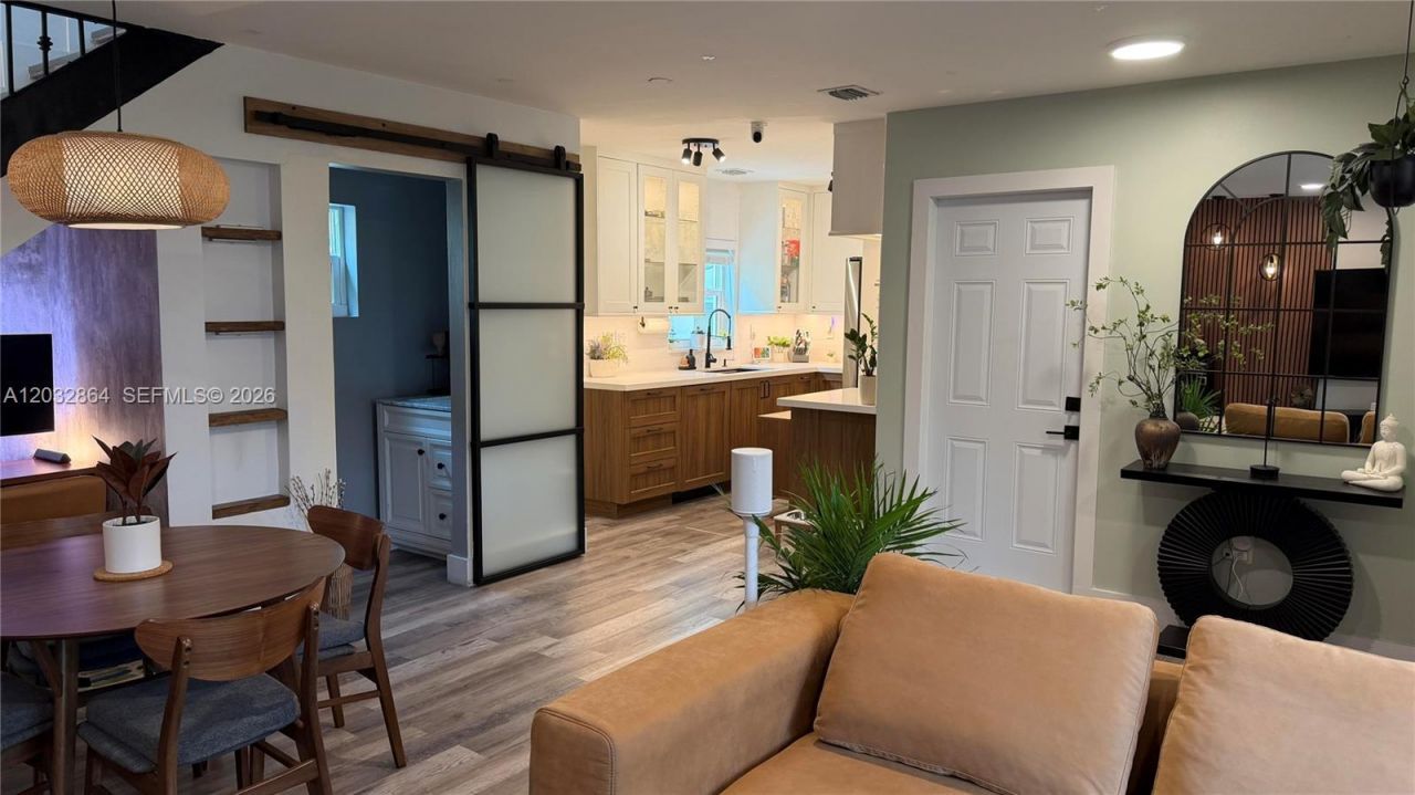 1407 NW 2nd St , Unit F3, Fort Lauderdale, FL 33311 Photo