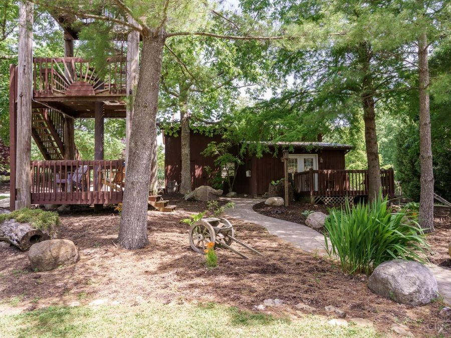 Property Image 28
