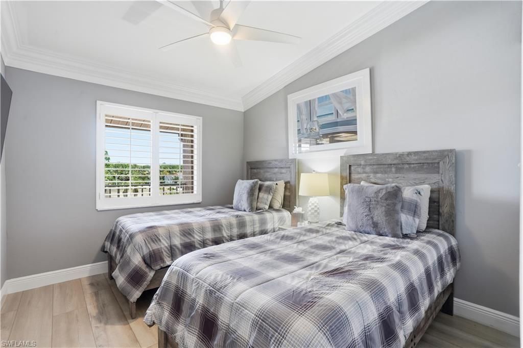 7360 Glenmoor Ln, Unit 304, Naples, FL 34104 Photo