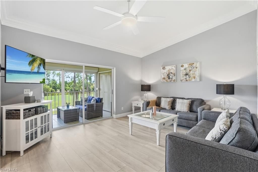 7360 Glenmoor Ln, Unit 304, Naples, FL 34104 Photo