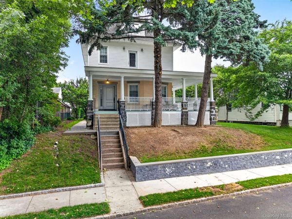 3215 Murray Lane , Flushing, NY 11354