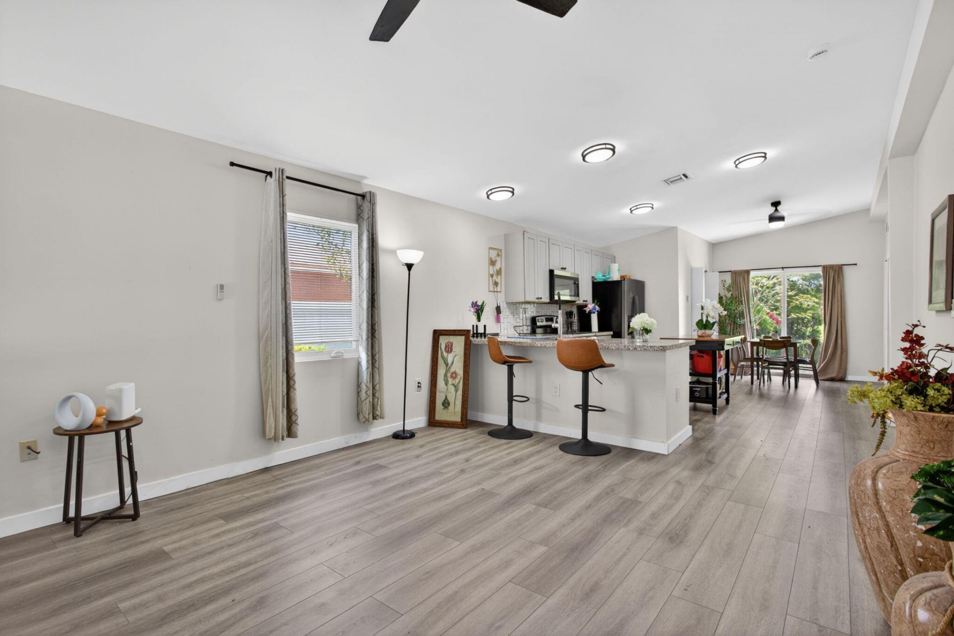 700 NW 17th Terrace, Pompano Beach, FL 33069 Photo