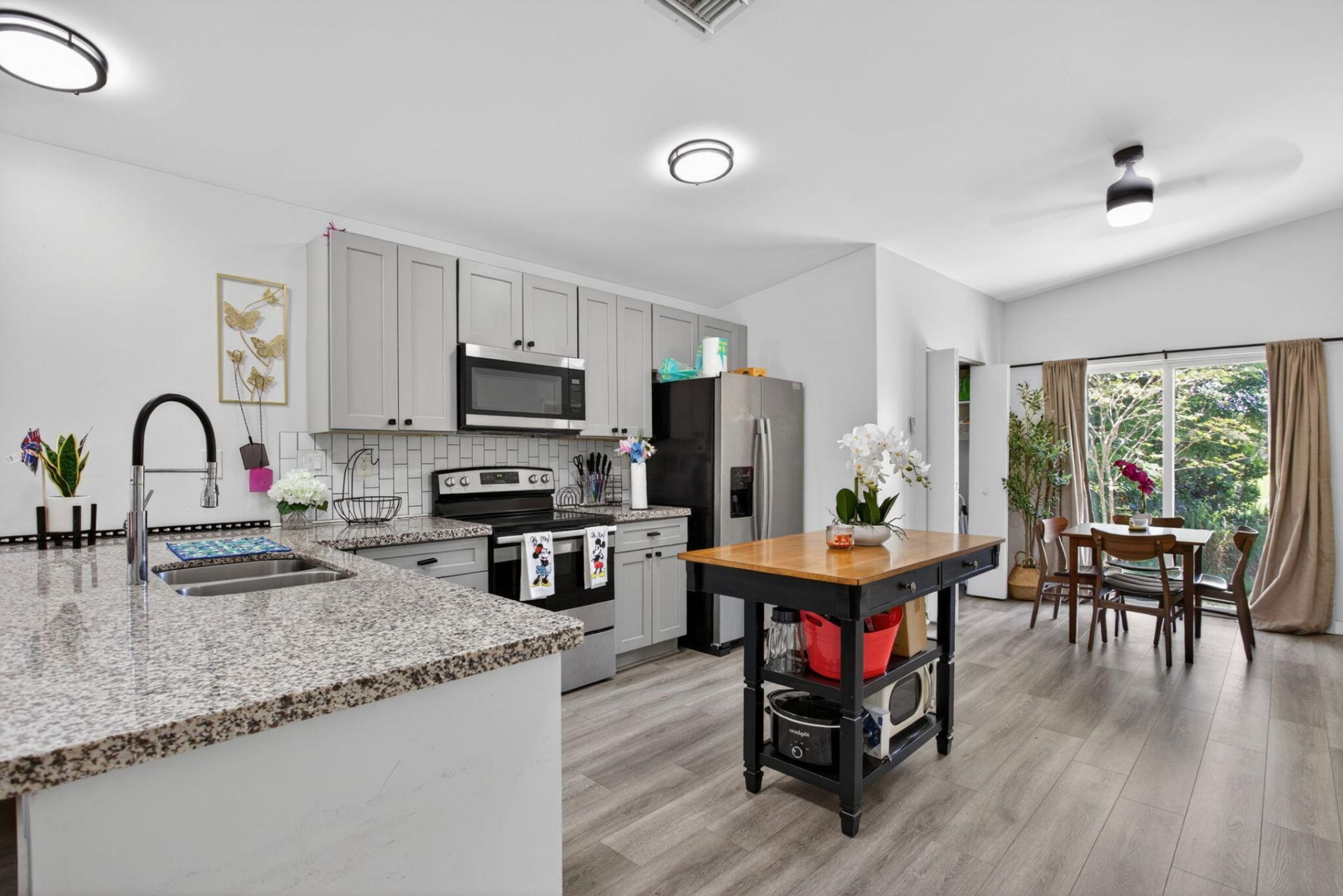 700 NW 17th Terrace, Pompano Beach, FL 33069 Photo