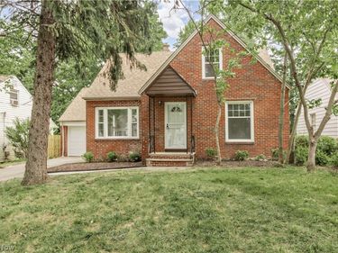 17917 Mccracken Road, Maple Heights, OH 44137