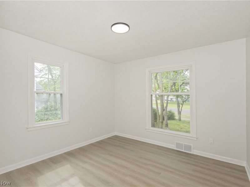 17917 Mccracken Road, Maple Heights, OH 44137 Photo 17