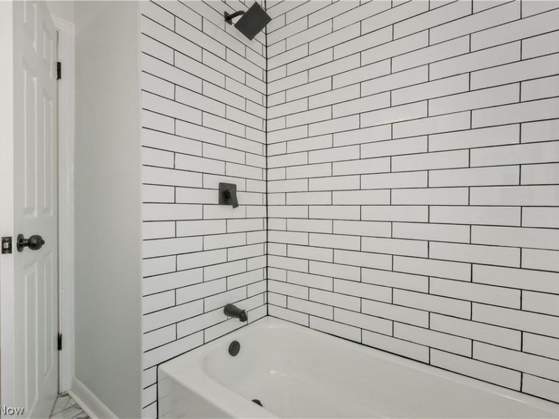 17917 Mccracken Road, Maple Heights, OH 44137 Photo 24