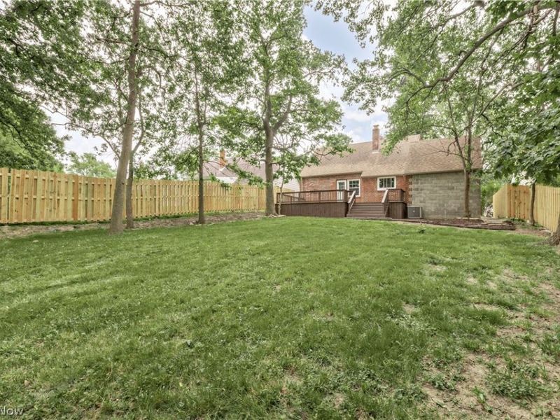 17917 Mccracken Road, Maple Heights, OH 44137 Photo 48