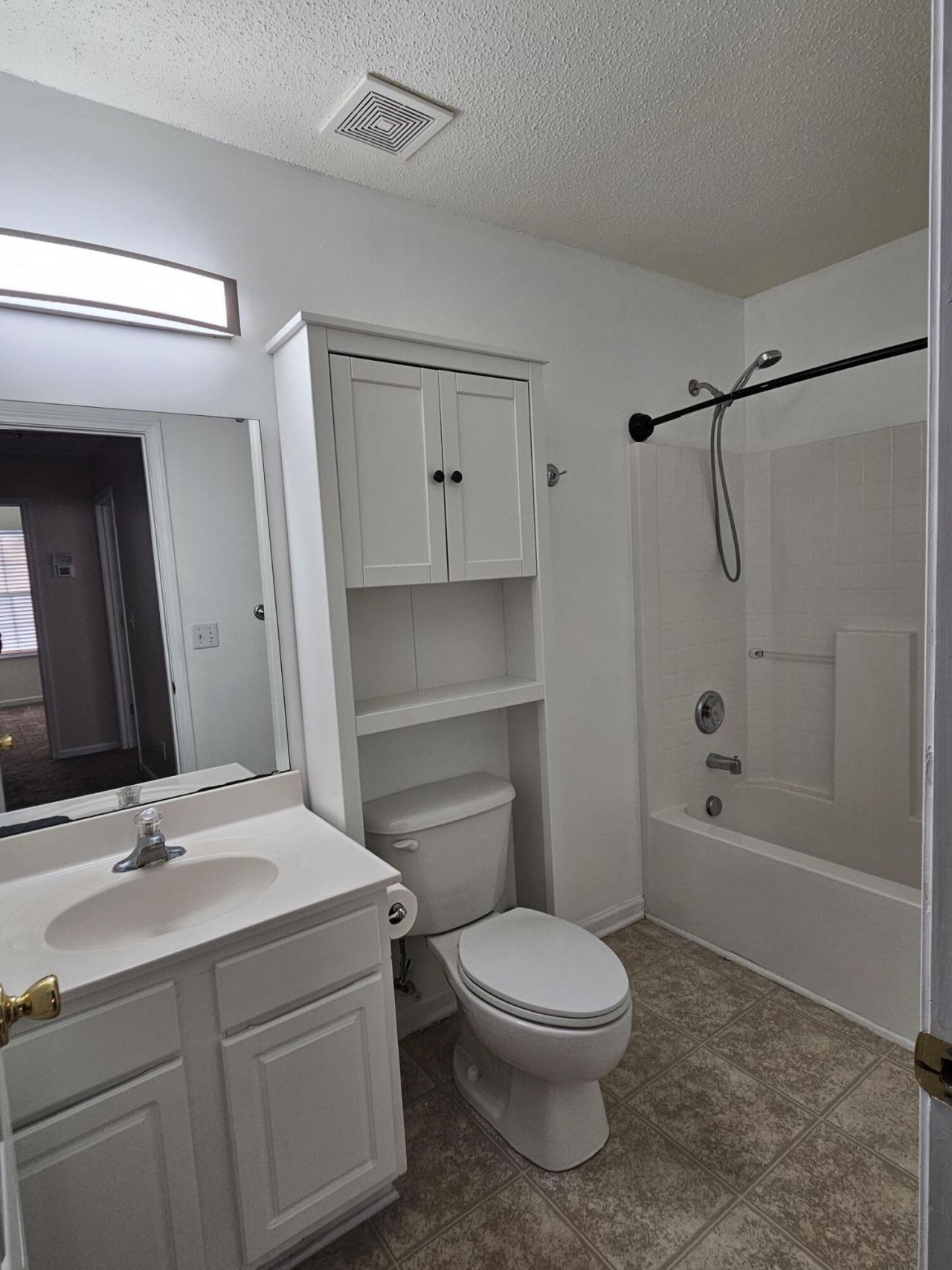 412 Aberdeen Circle Photo 20