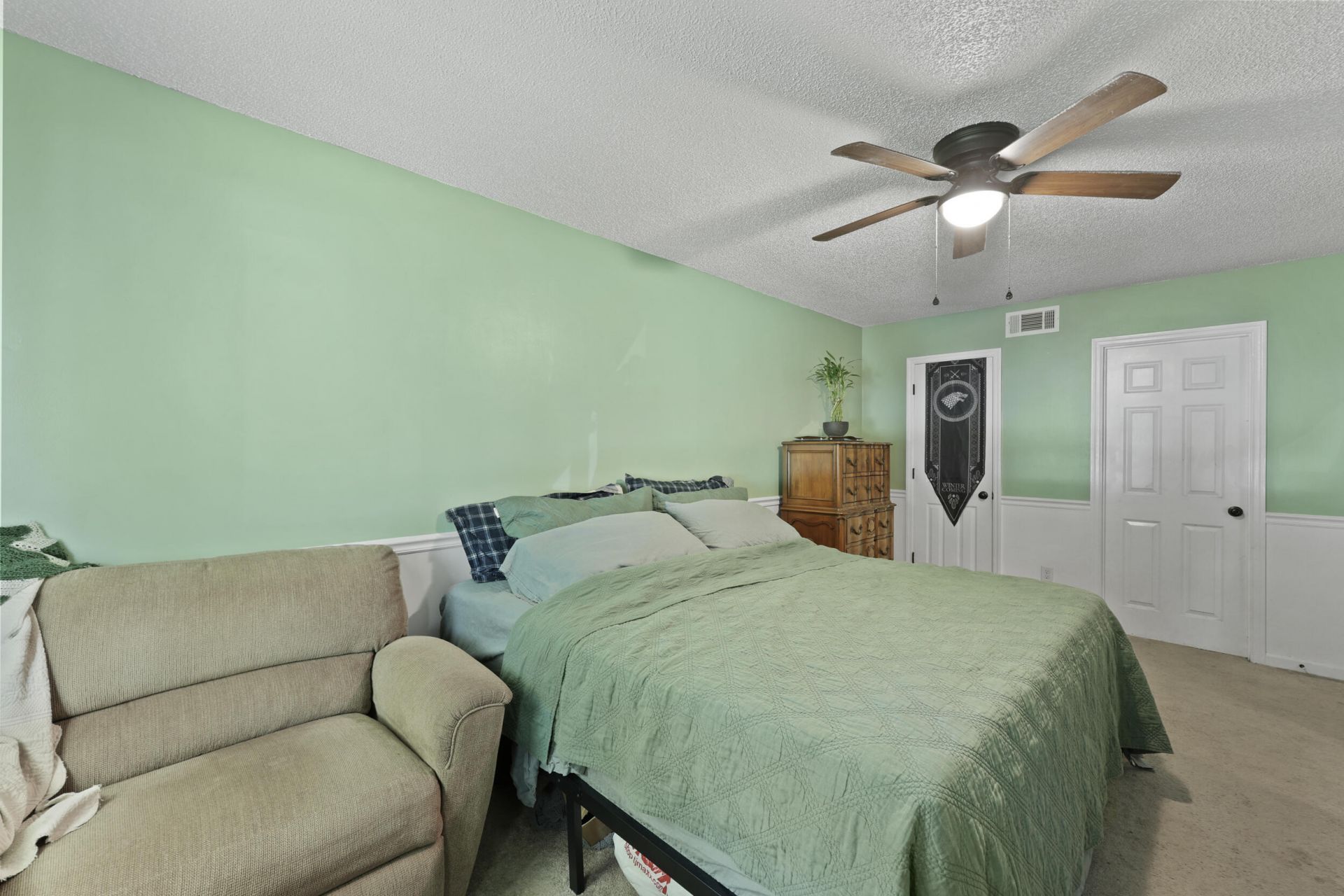 125 Crooked Creek Court Photo 17