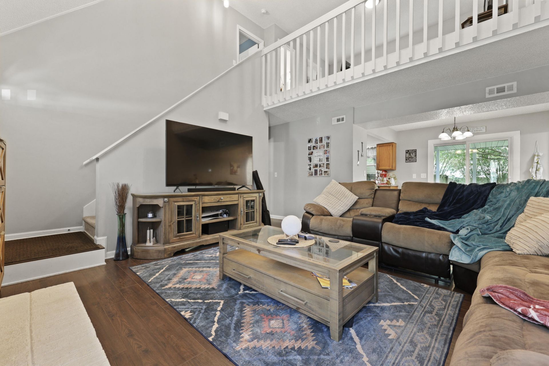 125 Crooked Creek Court Photo 4