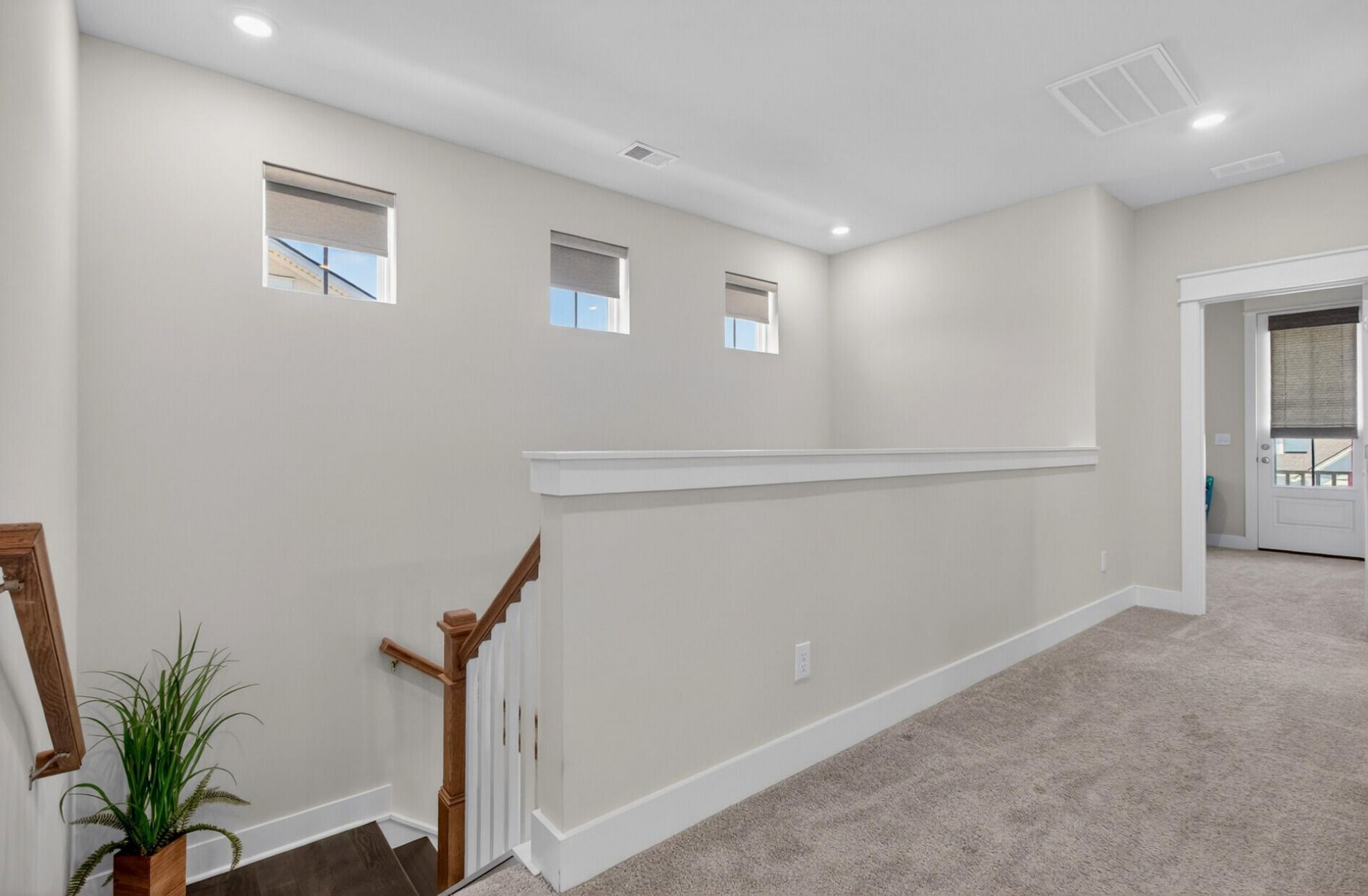 202 Ashworth Drive Photo 22