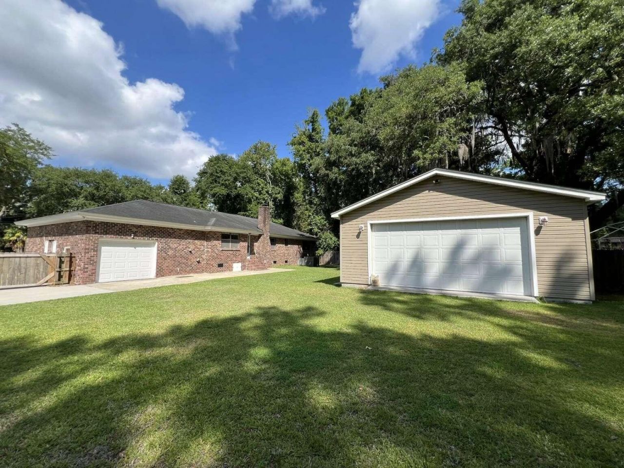 4764 Holbird Street Photo 16
