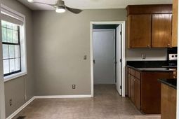 4764 Holbird Street photo 4