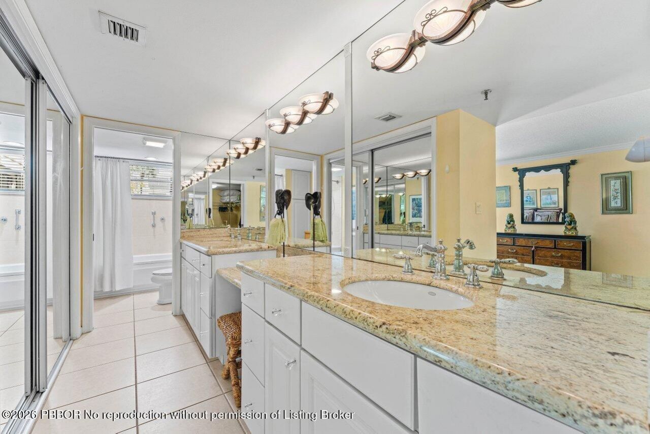 372 Golfview Road, Unit 101, North Palm Beach, FL 33408 Photo