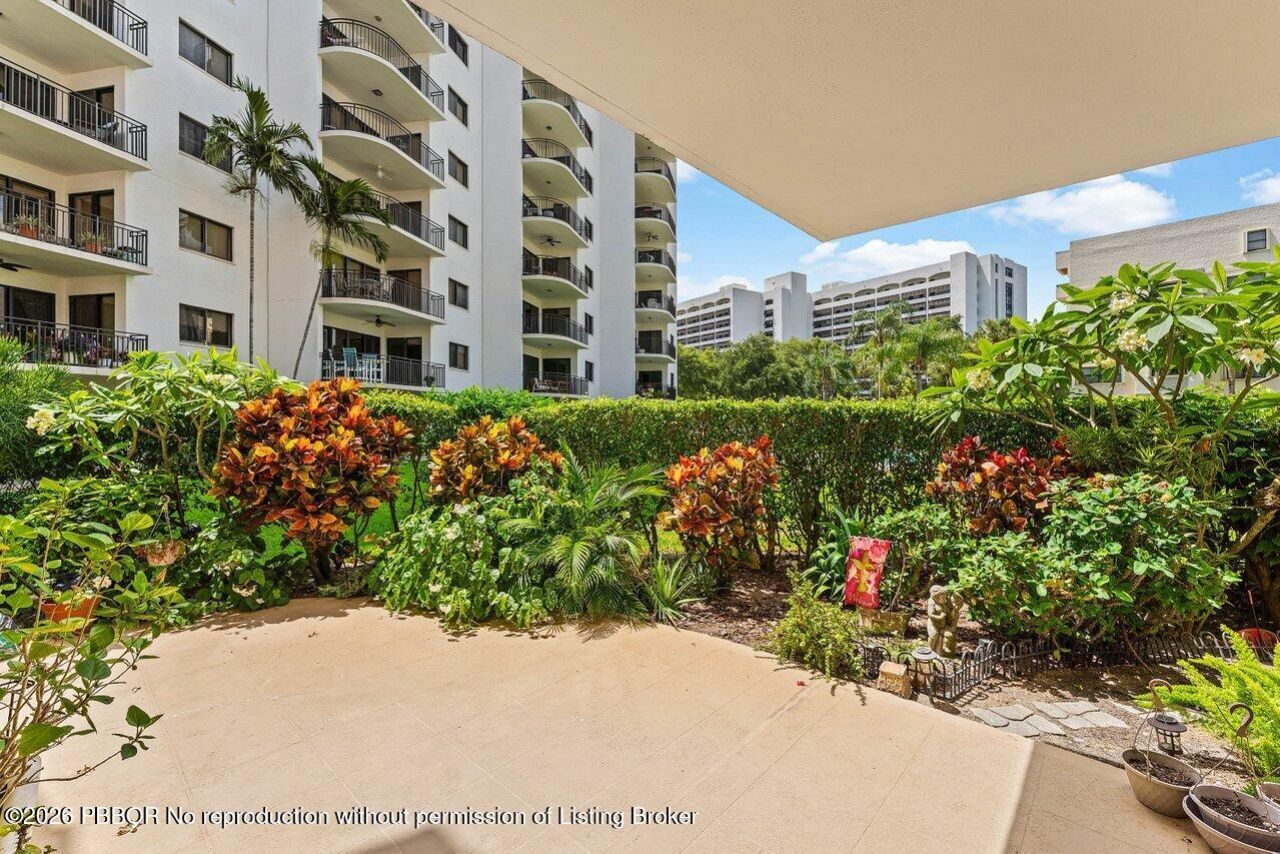 372 Golfview Road, Unit 101, North Palm Beach, FL 33408 Photo