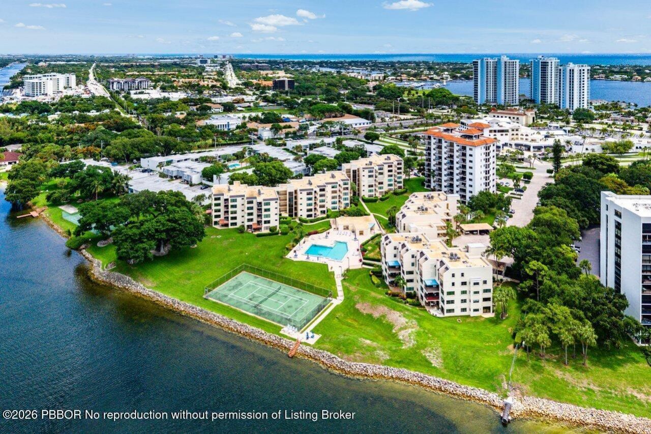 372 Golfview Road, Unit 101, North Palm Beach, FL 33408 Photo
