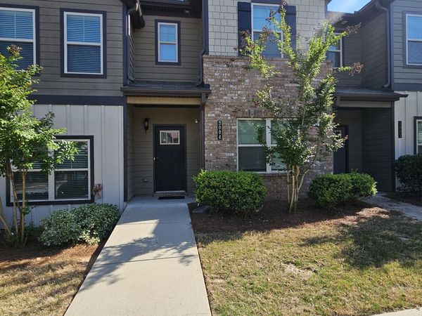 3004 Bayrose Circle, Unit # 102B, East Point, GA 30344